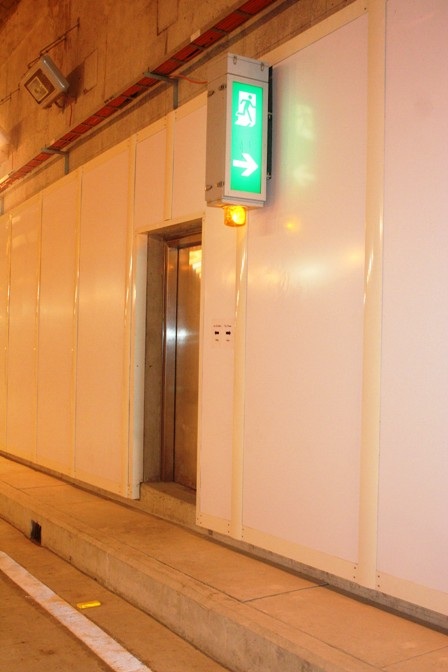 Khám phá hầm dìm chạy dưới đáy sông Sài Gòn - 13