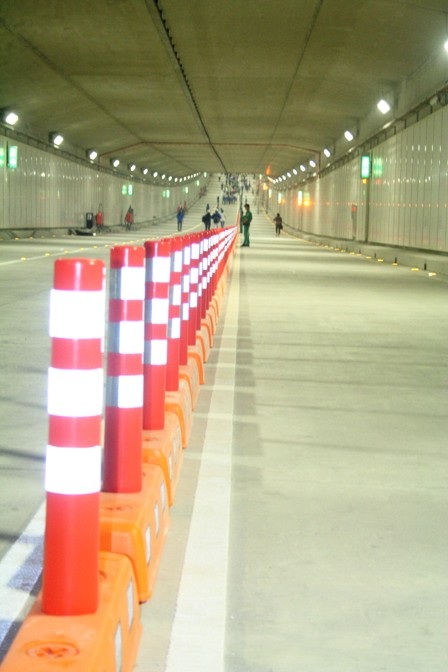 Khám phá hầm dìm chạy dưới đáy sông Sài Gòn - 15