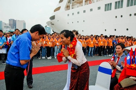 Thanh niên các nước Đông Nam Á đến thăm TPHCM - 13 Thanh niên các nước Đông Nam Á đến thăm TPHCM - 13