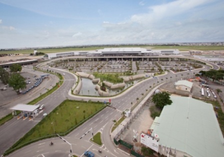 Dùng đất sân golf đầu tư bất động sản sẽ bị thu hồi - 1 Dùng đất sân golf đầu tư bất động sản sẽ bị thu hồi - 1