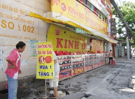 Cửa hàng trên đường Nơ Trang Long, quận Bình Thạnh