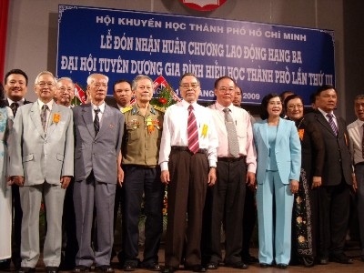 Giao Hội Khuyến học chủ trì công nhận “Đơn vị học tập” - 1 Giao Hội Khuyến học chủ trì công nhận “Đơn vị học tập”