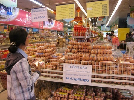 Siêu thị đã không còn bắt buộc khách chỉ được mua tối đa 2 vỉ trứng/ngày