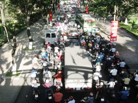 Khu vực kẹt nặng nhất là đường Hoàng Văn Thụ