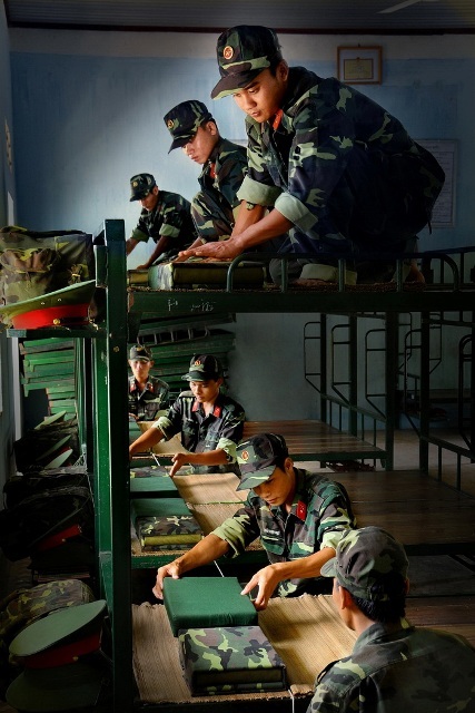 Ánh sáng thép – vẻ đẹp của người lính - 3 “Kiểm tra nội vụ” của tác giả Nguyễn Hải