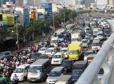 Theo các chuyên gia giao thông đô thị, ôtô mới là nguy cơ lớn nhất gây ùn tắc trong tương lai gần