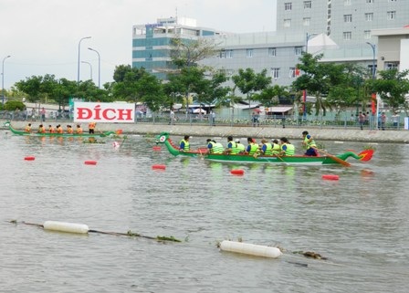 Nhưng tất cả các đội vẫn cố gắng hoàn thành cuộc thi