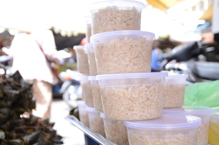 Cơm rượu cũng được người dân ưa chuộng.