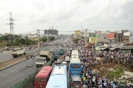 Theo Sở GTVT, kẹt xe tại đây là do thi công đường...