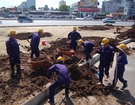 Quỹ lương tăng cao nhưng lương người lao động vẫn thấp