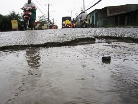 Lương của các sếp ở công ty này lại tăng theo mức độ và tần suất… nước ngập