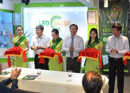 Khai trương thương hiệu LEDCenter tại TPHCM