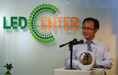 Ông Lê Anh Tuấn:
“Tại LEDCenter, chúng tôi cung cấp dịch vụ tư vấn tối ưu”