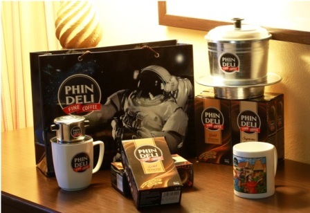 Một số hình ảnh quảng bá của cà phê PhinDeli 