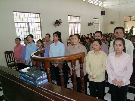 Các bị cáo tại phiên tòa