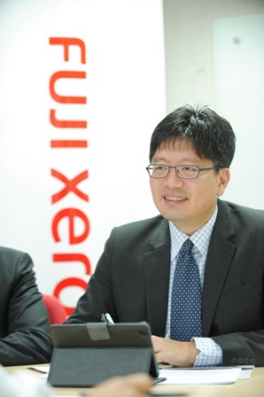 “Di động hoá” in ấn - 2 Ông Vincent Sim - Tổng giám đốc Ngành hàng máy in Fuji Xerox, khu vực ASEAN chia sẻ về chiến l