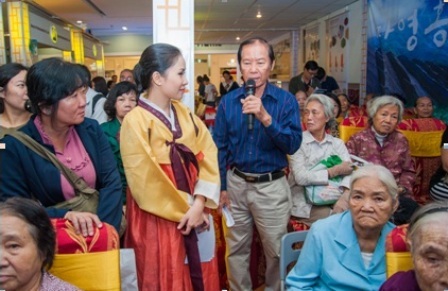 Nhân sâm – Món quà ý nghĩa ngày tết - 6 Người tham dự đặt rất nhiều câu hỏi liên quan đến dược liệu quý này