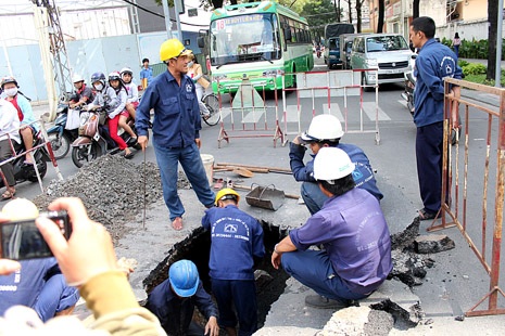 Doanh nghiệp chi “lương khủng” đóng 5 tỷ đồng BHXH cho công nhân - 1 3 doanh nghiệp công ích phải nộp hơn 7 tỷ đồng truy đóng BHXH cho công nhân