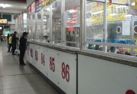 Những hành khách cuối cùng đi ngay trong đêm 28 Tết