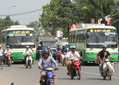 TPHCM miễn phí vé xe buýt cho người cao tuổi - 1 Người cao tuổi sẽ được đi xe buýt miễn phí