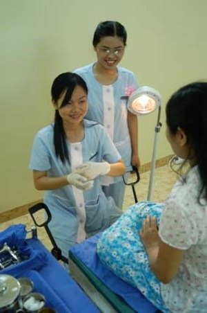 Ung thư, vô sinh - Đừng để “mất bò mới lo làm chuồng”!