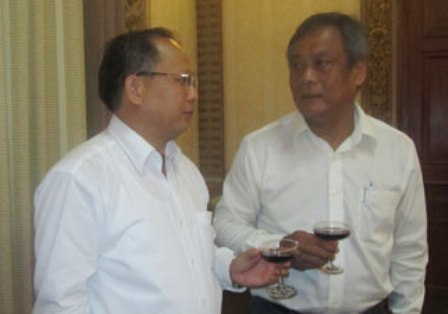 Tân Phó Chủ tịch TPHCM chính thức nhận nhiệm sở - 1 Tân Phó Chủ tịch TPHCM chính thức nhận nhiệm sở