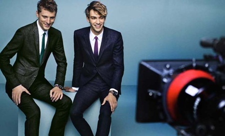 Burberry ra mắt hình ảnh quảng cáo BST xuân hè 2015 - 5 Burberry ra mắt hình ảnh quảng cáo BST xuân hè 2015
