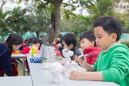 Khách hàng luôn được nhân viên của STDA tư vấn nhiệt tình khi có nhu cầu tìm hiểu về dự án