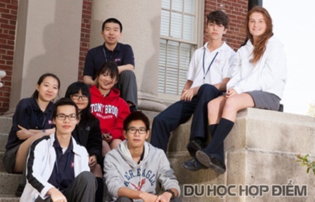 25/01: Hợp Điểm báo cáo du học Mỹ bậc Trung học phổ thông tại New York - 3 2. Trường trung học St. John the Baptist Diocesan