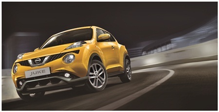 Nissan Việt Nam ra mắt xe Juke 2015 mới - 4 Bộ sưu tập màu mới của Nissan Juke gồm: Trắng ngọc
trai, Vàng thái dương, Xanh dương, và Đỏ