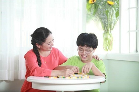 Cha mẹ tự hào vì con vẽ vé Tết giúp người khó khăn đoàn viên - 2 Gần 700 học sinh trường Nguyễn Văn Trỗi hào hứng vẽ “Vé tết đoàn viên”