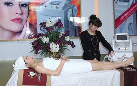 Thẩm mỹ Quốc tế Bally tưng bừng khai trương cơ sở mới - 5 Triệt lông vĩnh viễn công nghệ Nano IPL E-Light Pro