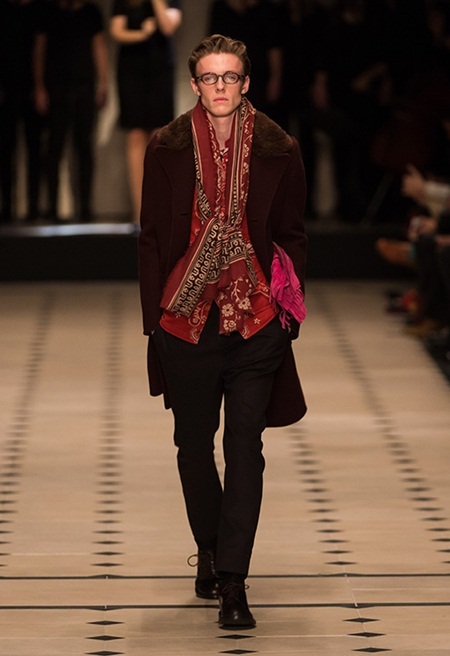 Burberry giới thiệu BST Nam Thu Đông 2015 - 10 Burberry ra mắt BST Nam Prorsum Thu Đông 2015