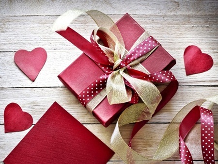 Món quà công nghệ ngọt ngào cho Lễ tình nhân - 1 Quà tặng là chủ đề được nhiều cặp đôi quan tâm trong dịp năm mới và Valentive