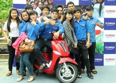 Những sự kiện nổi bật của Yamaha Việt Nam trong năm 2014 - 6 Ngày
hội An toàn Giao thông cho học sinh trung học phổ thông Đà Nẵng