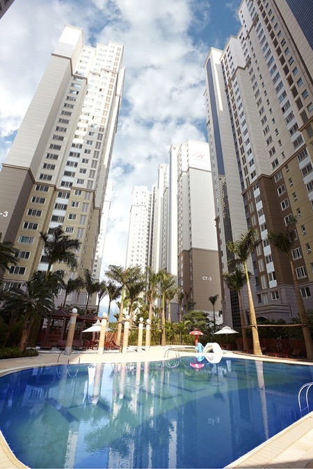 Hà Nội: Ấm dần phân khúc căn hộ cao cấp - 1 Hà Nội: Ấm dần phân khúc căn hộ cao cấp