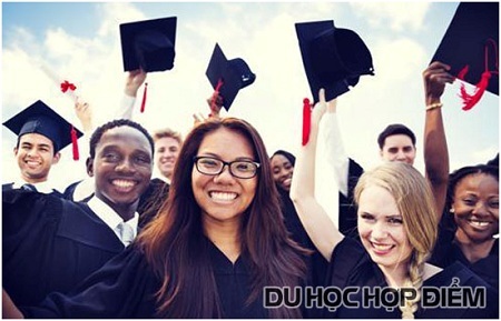 Du học Mỹ: Community College - Giải pháp tiết kiệm thời gian và chi phí - 2 Bên cạnh việc lấy các tín chỉ Đại học, HS sẽ học thêm một số môn học dành cho bậc phổ thông như: