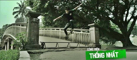 Có một Hà Nội rất khác: Thế hệ skater đầy đam mê - 2 Hà Nội hiện ra sống động trên từng thước phim