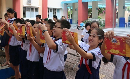 117 chuyến xe, 5.000 nụ cười đoàn viên, 30.000 trẻ thêm khôn lớn