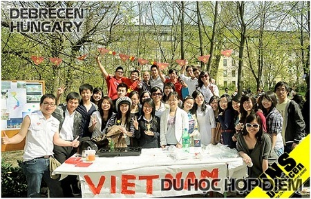 29/3: Hợp Điểm báo cáo học bổng và tuyển sinh ĐH Y Khoa Debrecen, Hungary - 1 Lý do chọn Đại học Y khoa Debrecen: