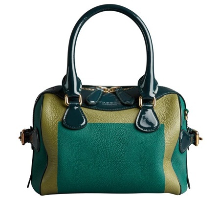 Burberry “The Bee”: Những chú ong cần mẫn - 9 Công ty Thời Trang & Mỹ Phẩm Duy Anh- DAFC là nhà phân phối chính thức
Burberry tại Việt Nam.