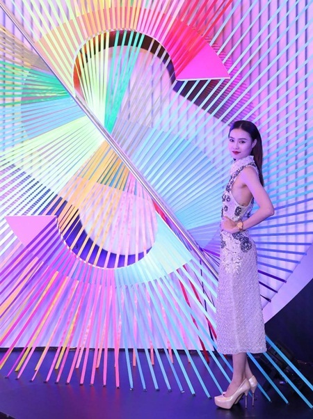 Đạo diễn Victor Vũ công bố dự án làm phim về những sắc màu