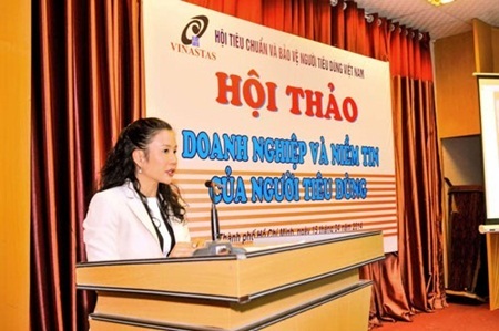 Doanh nghiệp cùng nhà thẩm định bảo vệ người tiêu dùng - 2 Bà Gift
Samabhandhu