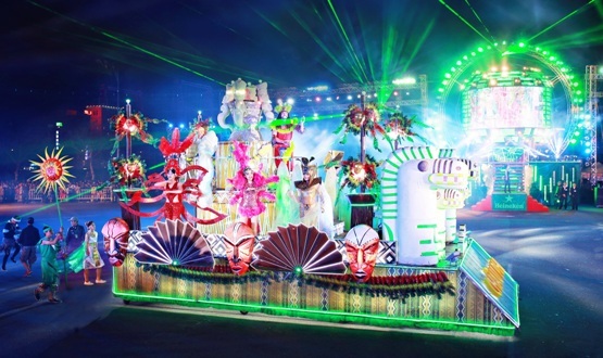 Năm châu hội tụ chào năm mới 2014