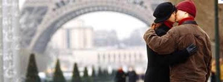 7 địa danh lãng mạn nhất thế giới dành cho ngày Lễ tình yêu - 6 Paris được mệnh danh là thành phố của tình yêu.
