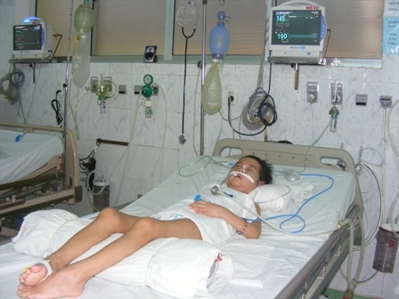 Sáu tháng điều trị tại bệnh viện nhưng bệnh tình của Thiên Thanh chưa hề thuyên giảm