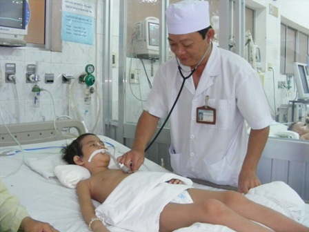 Sáu tháng điều trị tại bệnh viện nhưng bệnh tình của Thiên Thanh chưa hề thuyên giảm