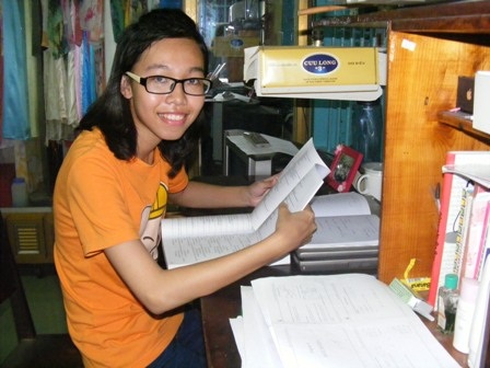 Gặp hai nữ thủ khoa học cùng trường