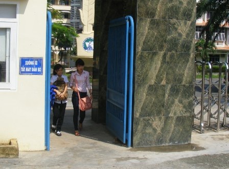 Đề Toán khó, nhiều thí sinh rời phòng thi sớm