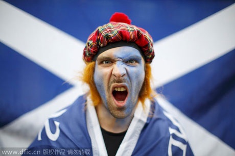 Những sự kiện nổi bật thế giới năm 2014 qua ảnh - 10 Một người dân Scotland tham gia cuộc mít-tinh “Nói có với độc lập”